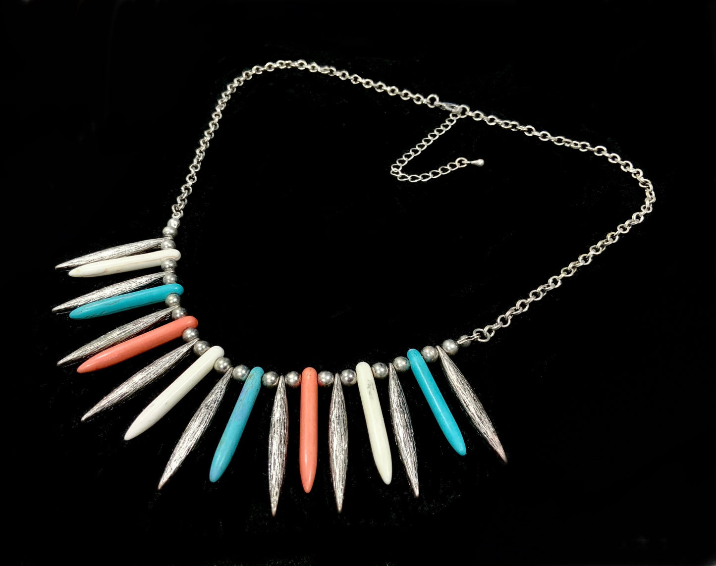 Silver Tone Southwestern Spike Necklace
