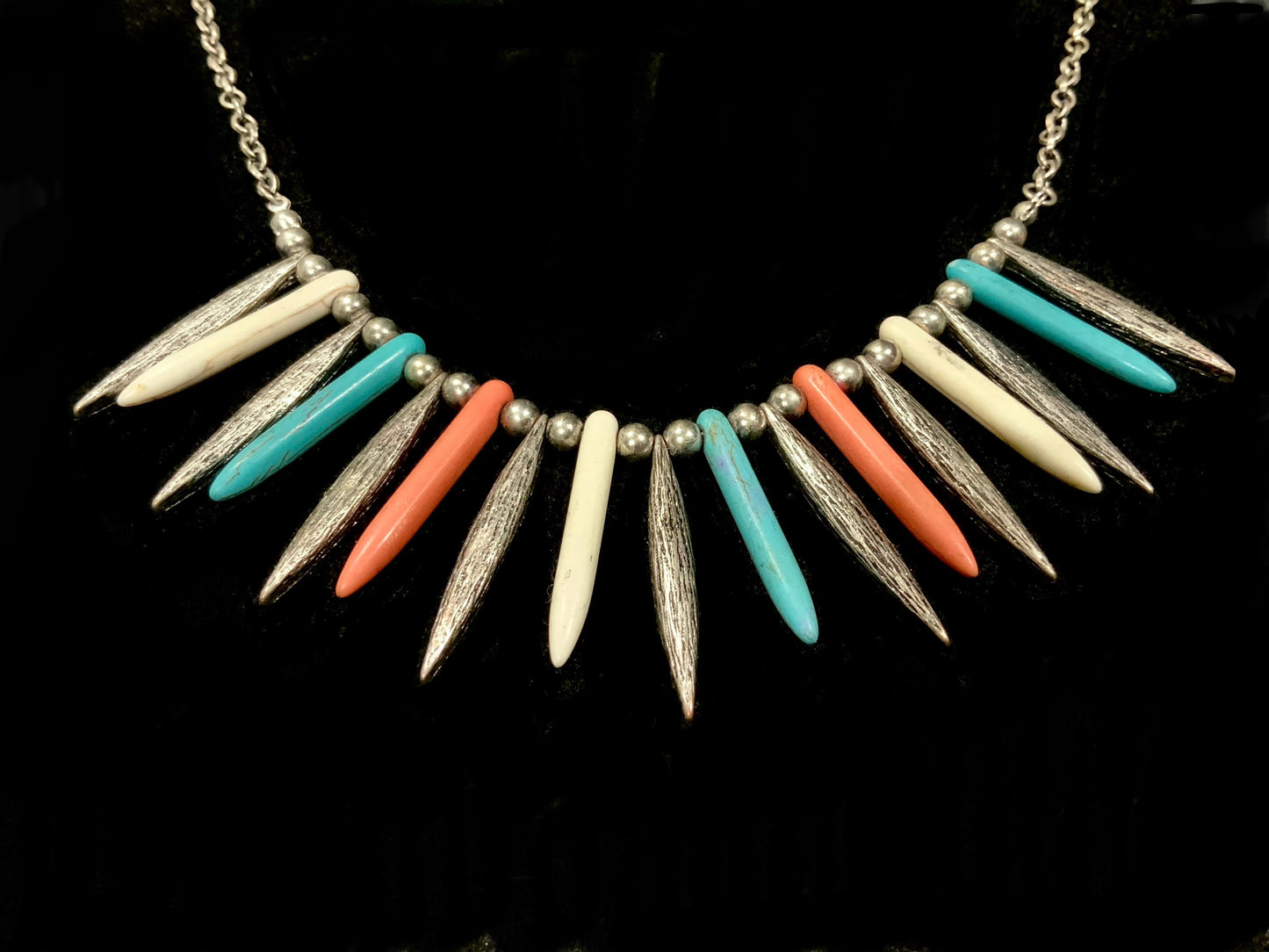 Silver Tone Southwestern Spike Necklace