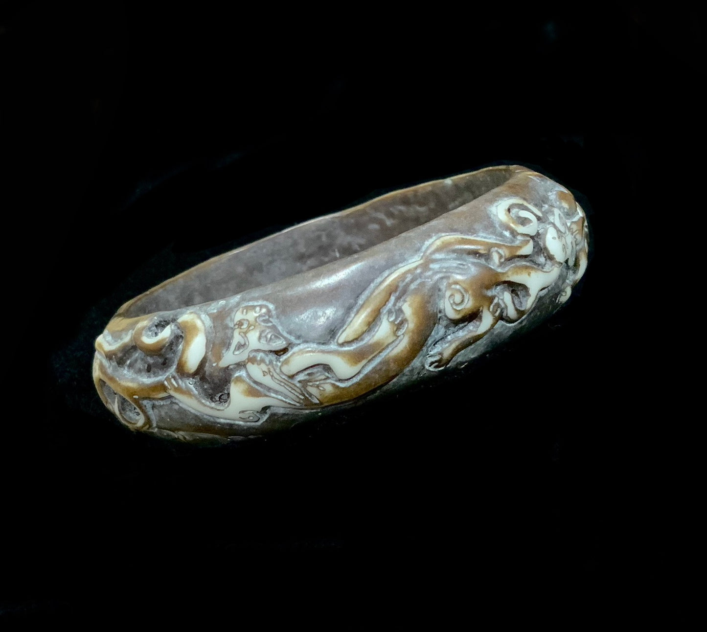 Oriental Chinese Dragon Hand Carved Bangle Bracelet 20.5cm