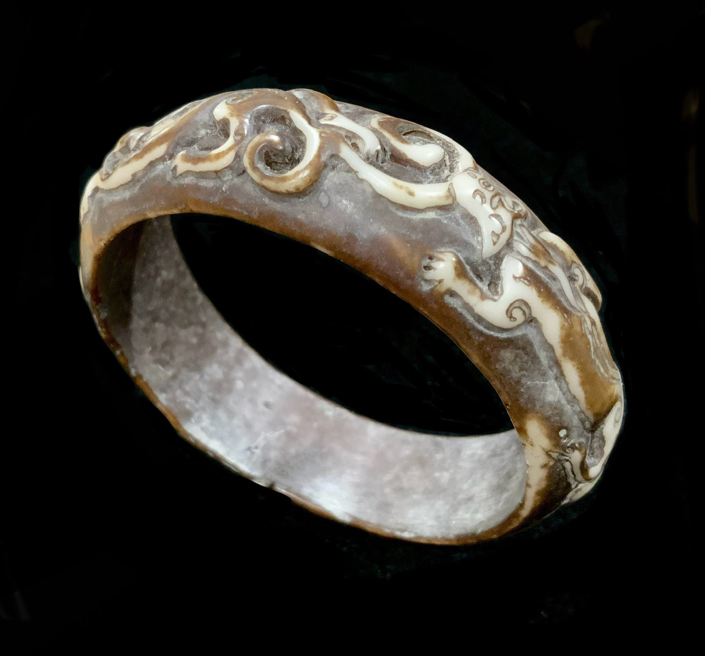 Oriental Chinese Dragon Hand Carved Bangle Bracelet 20.5cm
