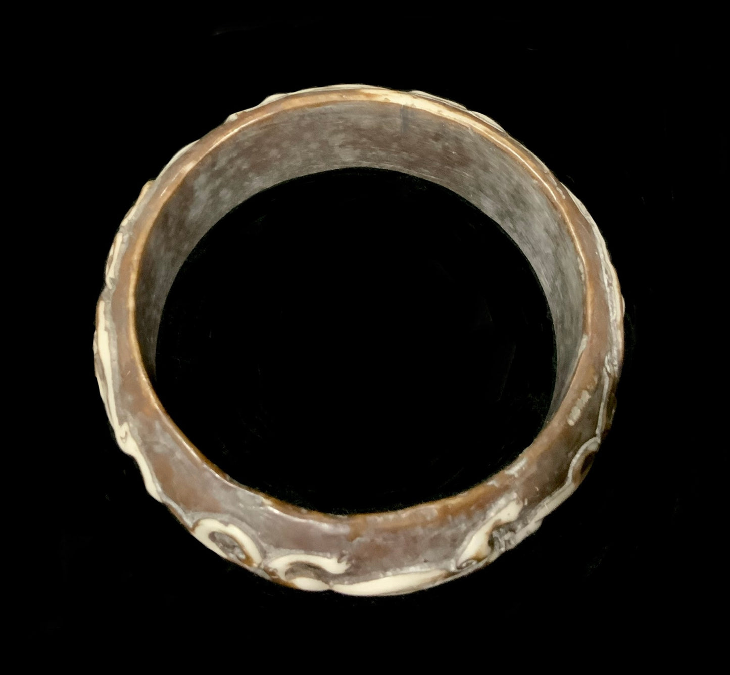 Oriental Chinese Dragon Hand Carved Bangle Bracelet 20.5cm