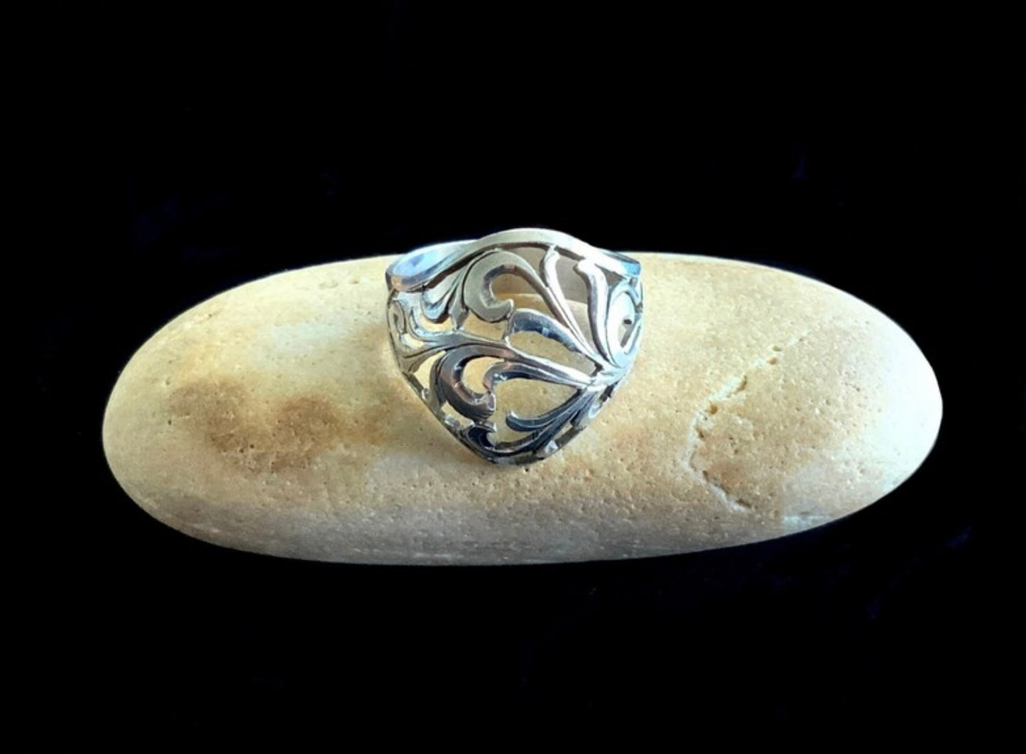 Sterling Silver 925 Dome Ring Size US 8 AU P1/2