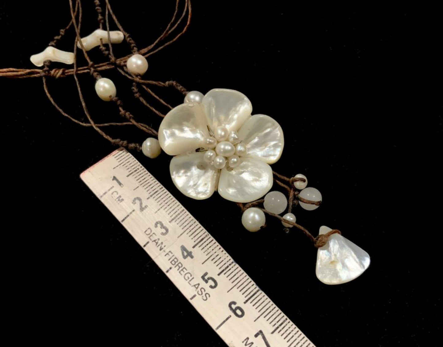 Mother of Pearl & Leather Flower Necklace 42cm