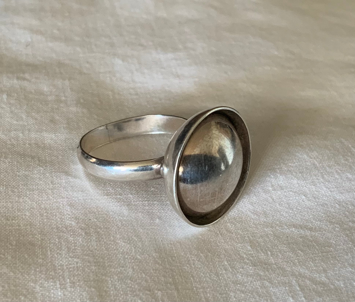 925 Sterling Silver Modernist Dome Ring POLAND