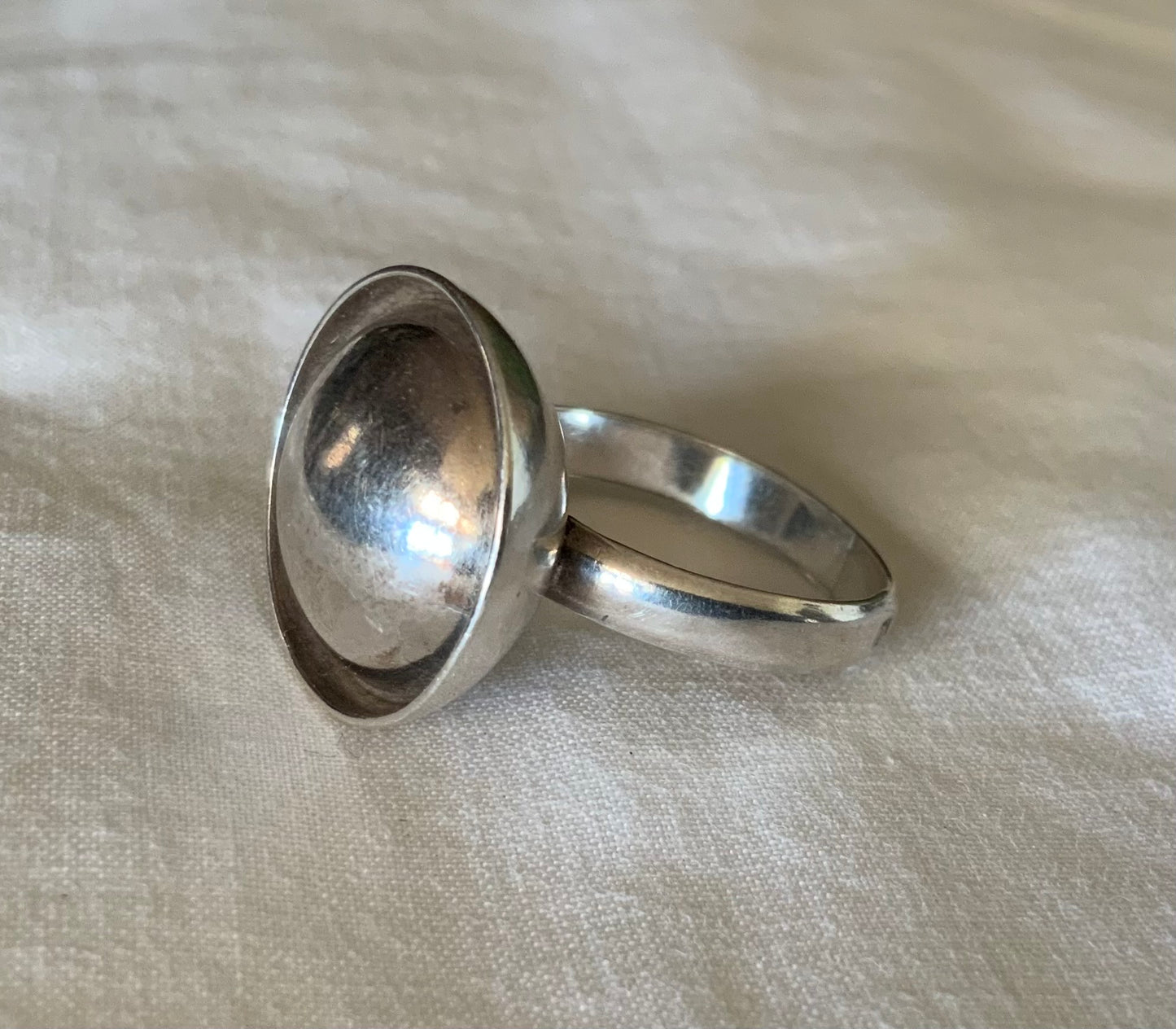 925 Sterling Silver Modernist Dome Ring POLAND