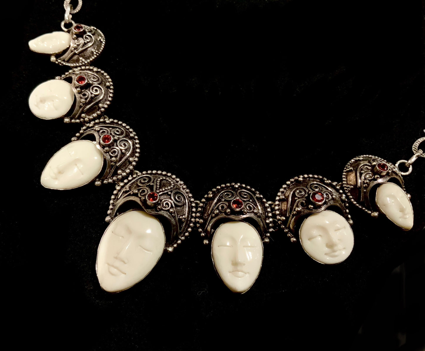 Vintage Sterling Silver & Garnet Gemstone Carved Goddess Necklace