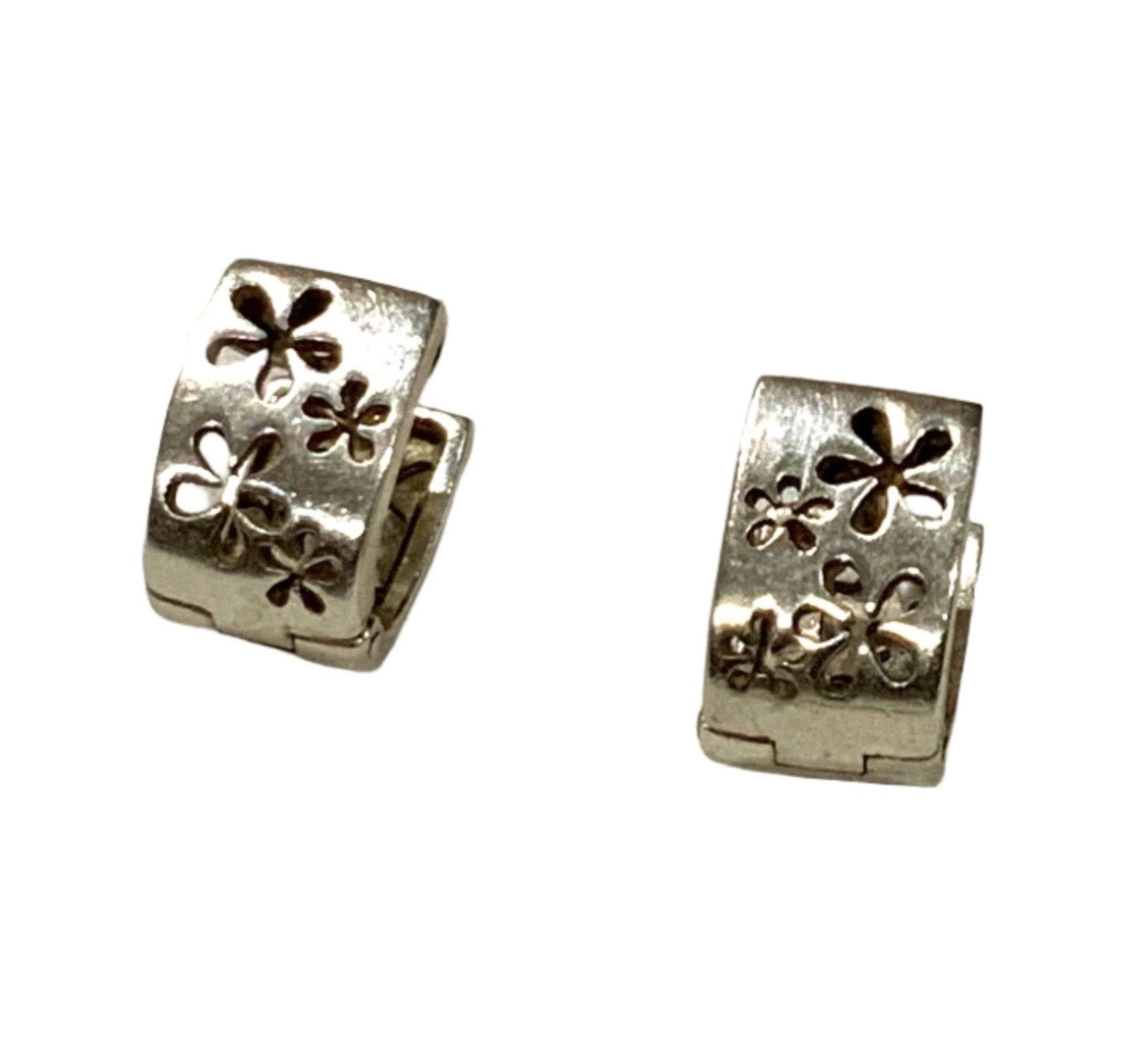 925 Sterling Silver Modernist Daisy Huggie Earrings