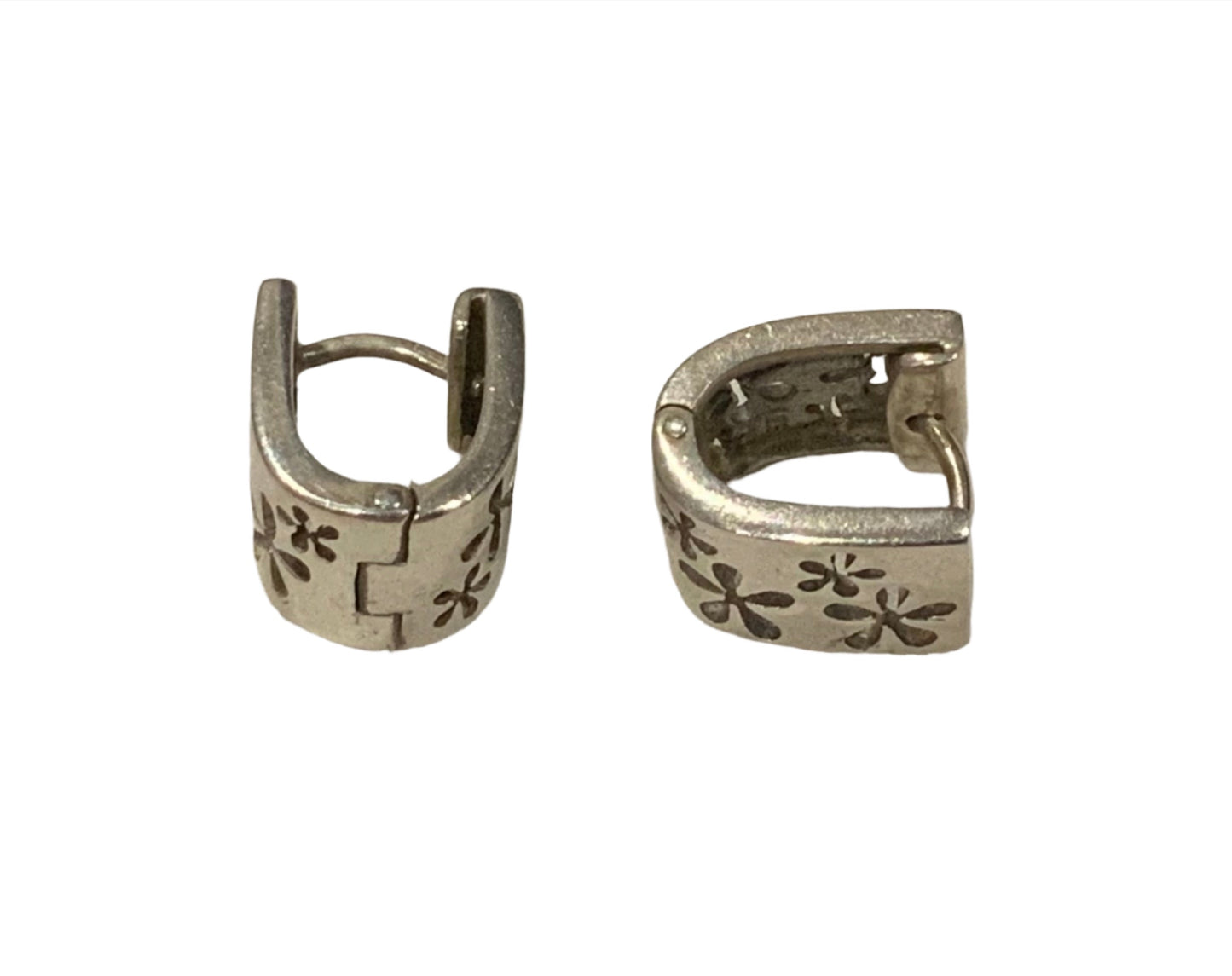 925 Sterling Silver Modernist Daisy Huggie Earrings
