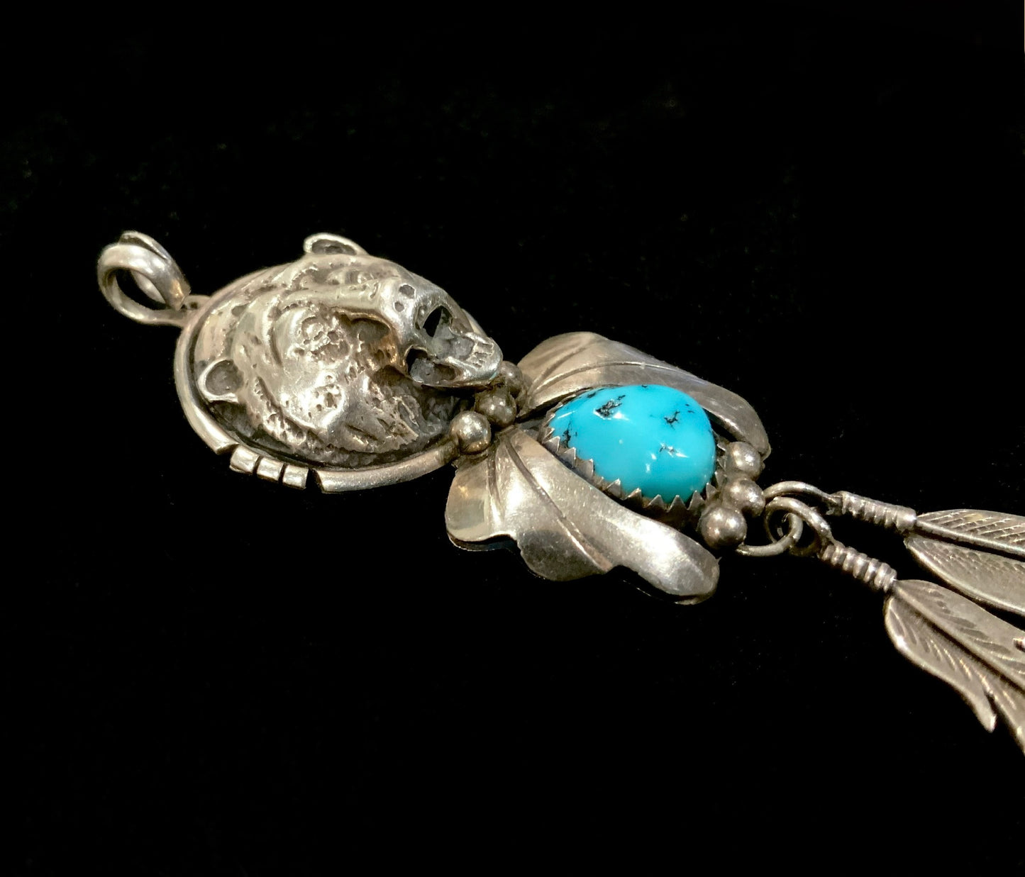 Navajo 925 Sterling Silver Turquoise Bear & Feather Pendant Necklace 9cm Signed