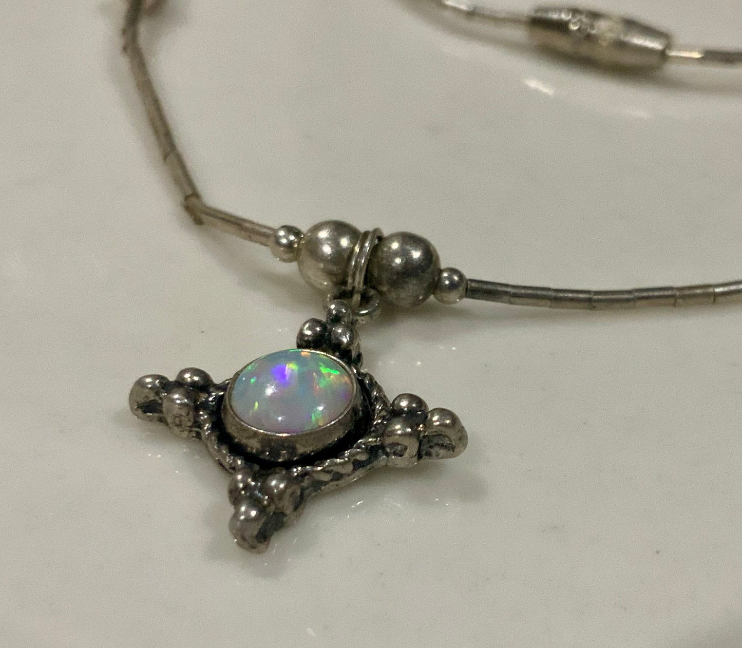 Southwestern 5 STAR 925 Sterling Silver Opal Necklace 42cm