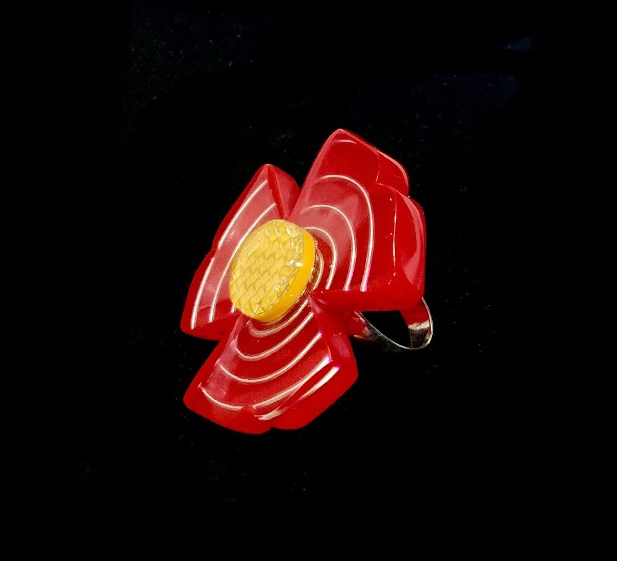 Big Red Resin Mod Flower Ring Adjustable