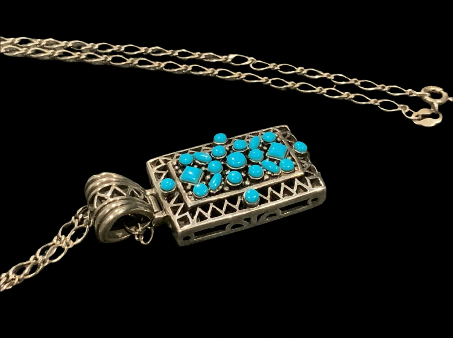 925 Sterling Silver & Turquoise Cluster Snake Eye Pendant Necklace