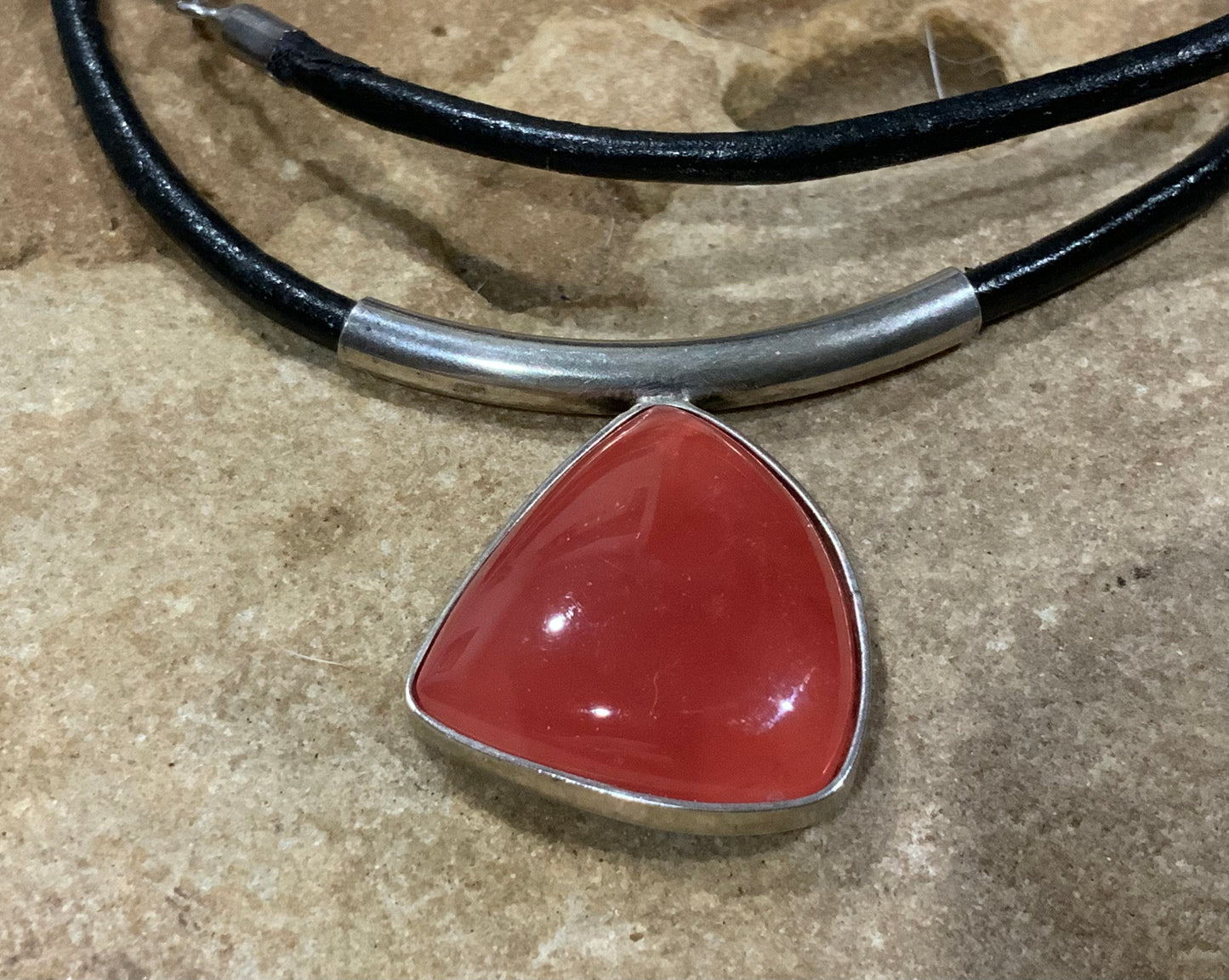 Carnelian 925 Sterling Silver Modernist Pendant Leather Necklace 43cm