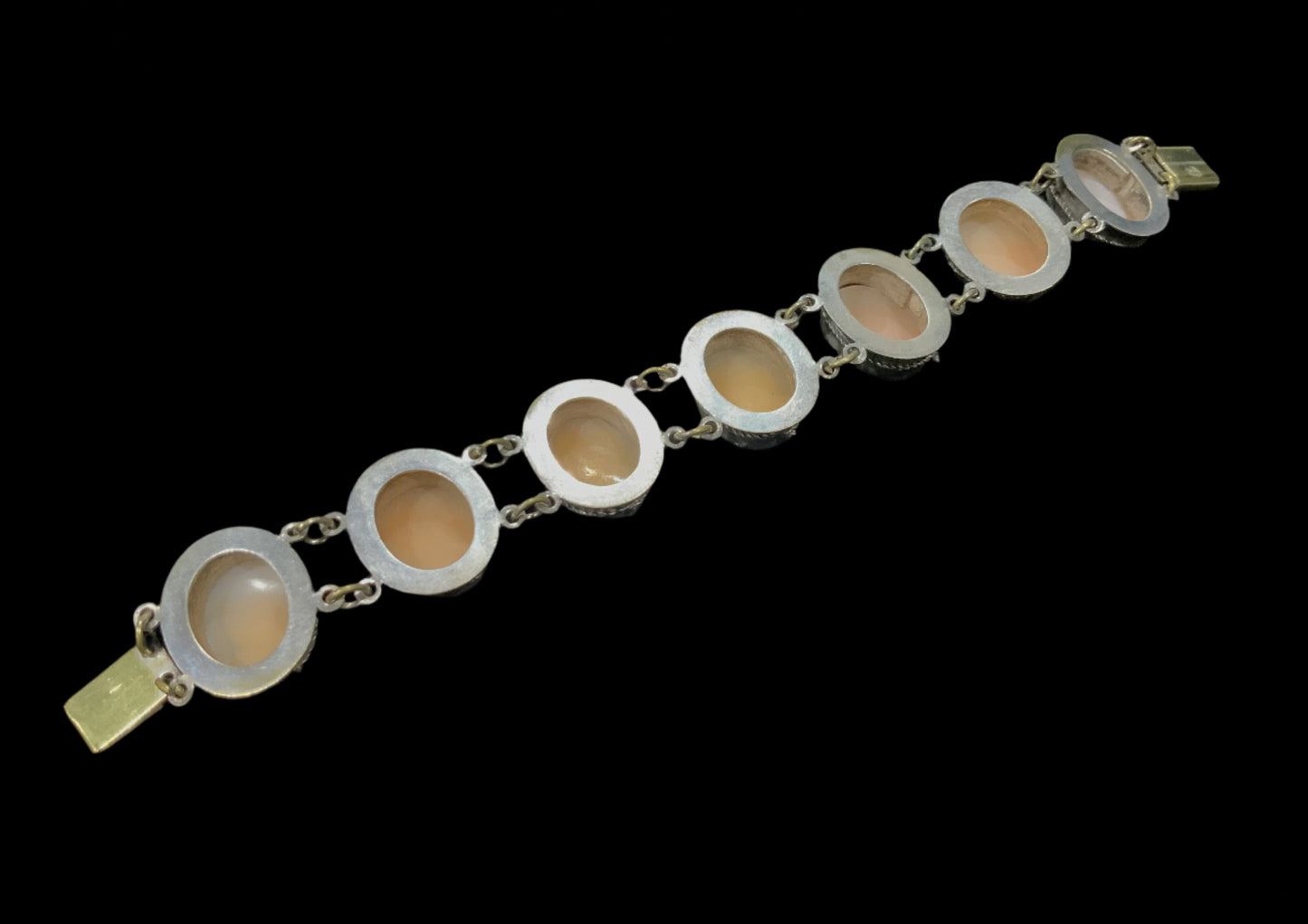 Silver Handcarved Shell Cameo Bracelet Vintage Signed GM
