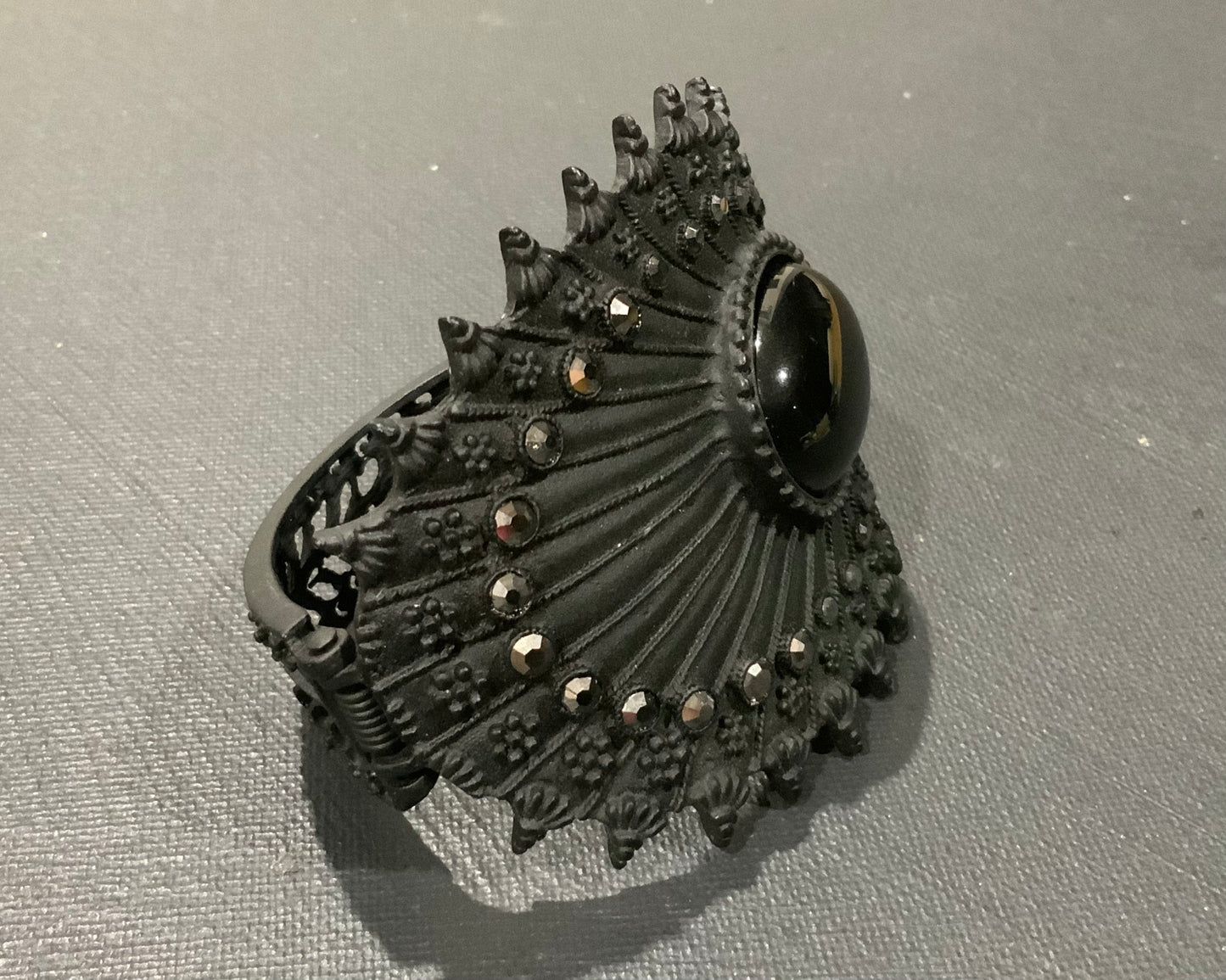 Black Cast Metal Clamper Bracelet