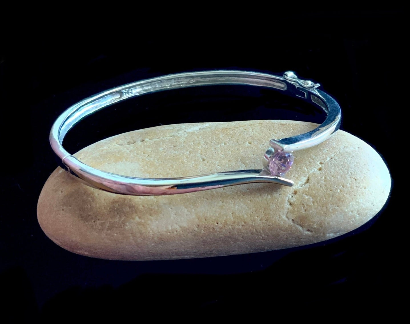 925 Sterling Silver & Pink Quartz Bypass Bracelet Bangle