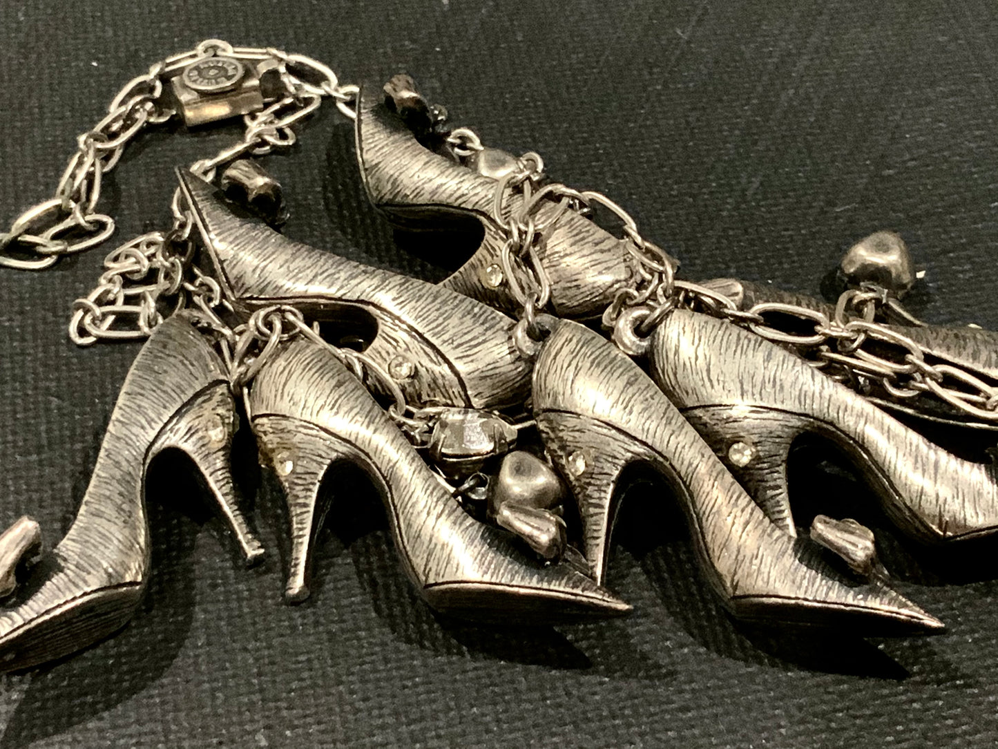 Butler & Wilson Silver Stiletto Heels Necklace & Earrings Set Swarovski Crystal Hearts