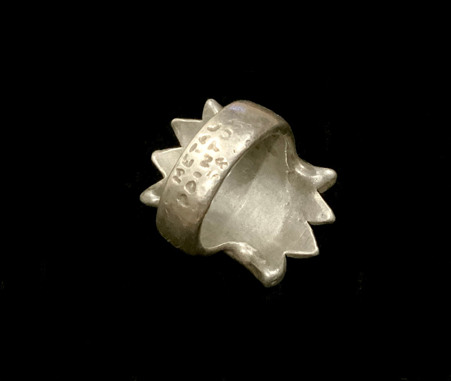 Metal Pointus Modernist Brutalist Silver & Green Ring Size US 8 Unisex