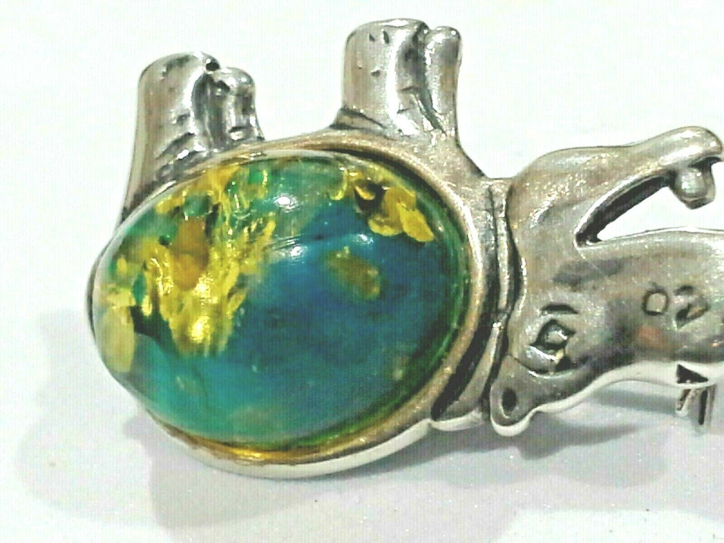 Sterling Silver 925 Natural Blue Green Amber Hippo Brooch