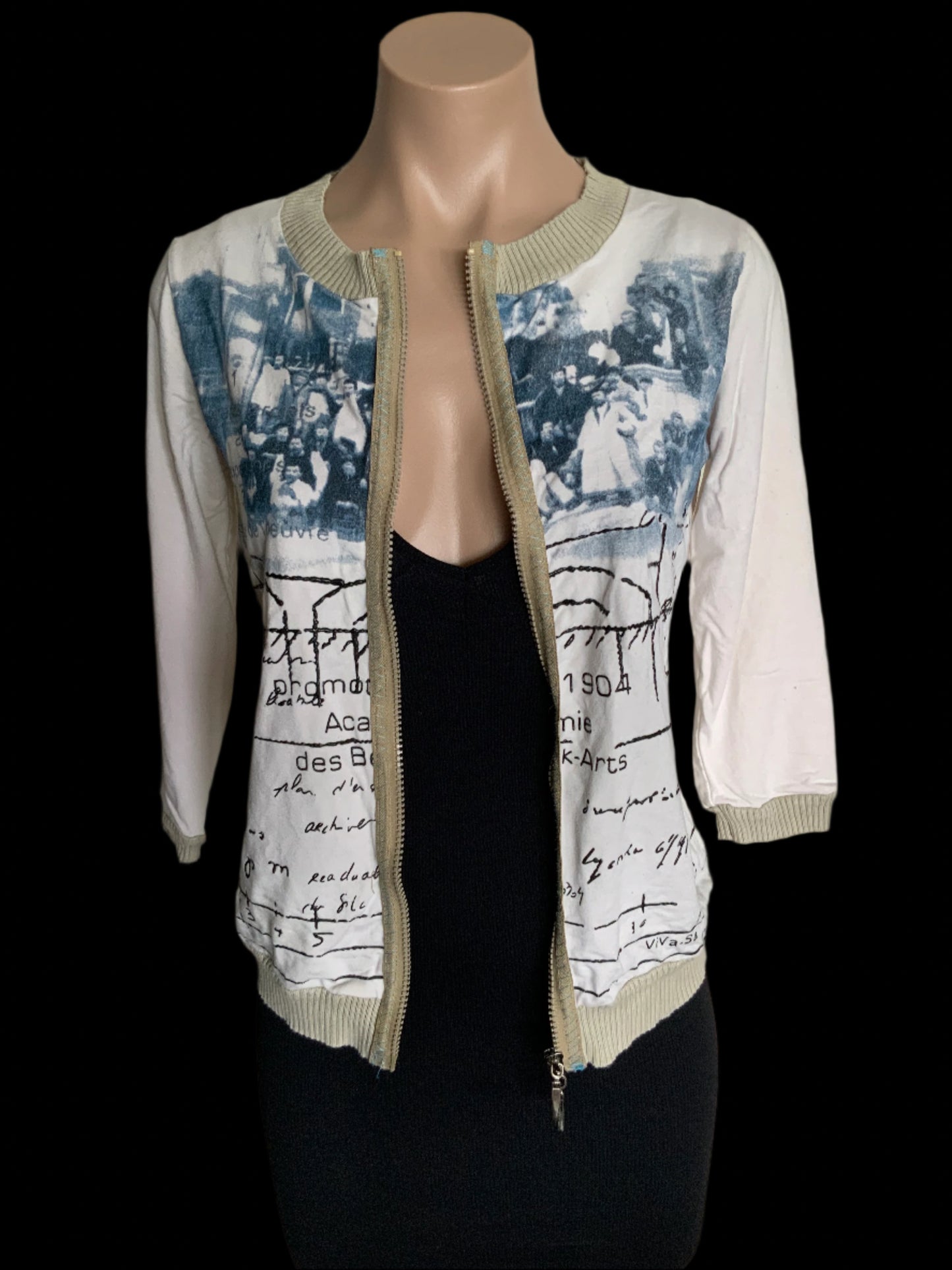 VIVA-SA Printed White 3/4 Sleeve Zip Up Top Size M Vintage Y2K