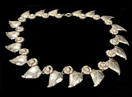 Art Deco Sterling Silver Repousse Rose Flower Link Choker Necklace Signed ARA