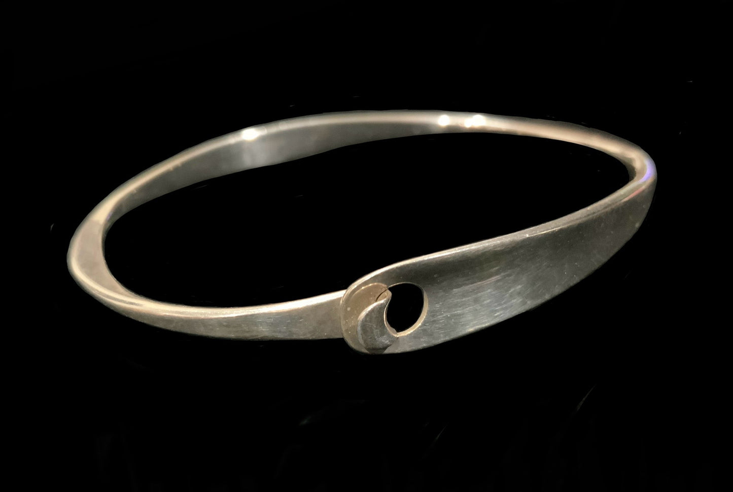 Ed Levin Sterling Silver 925 Vintage Bracelet Bangle