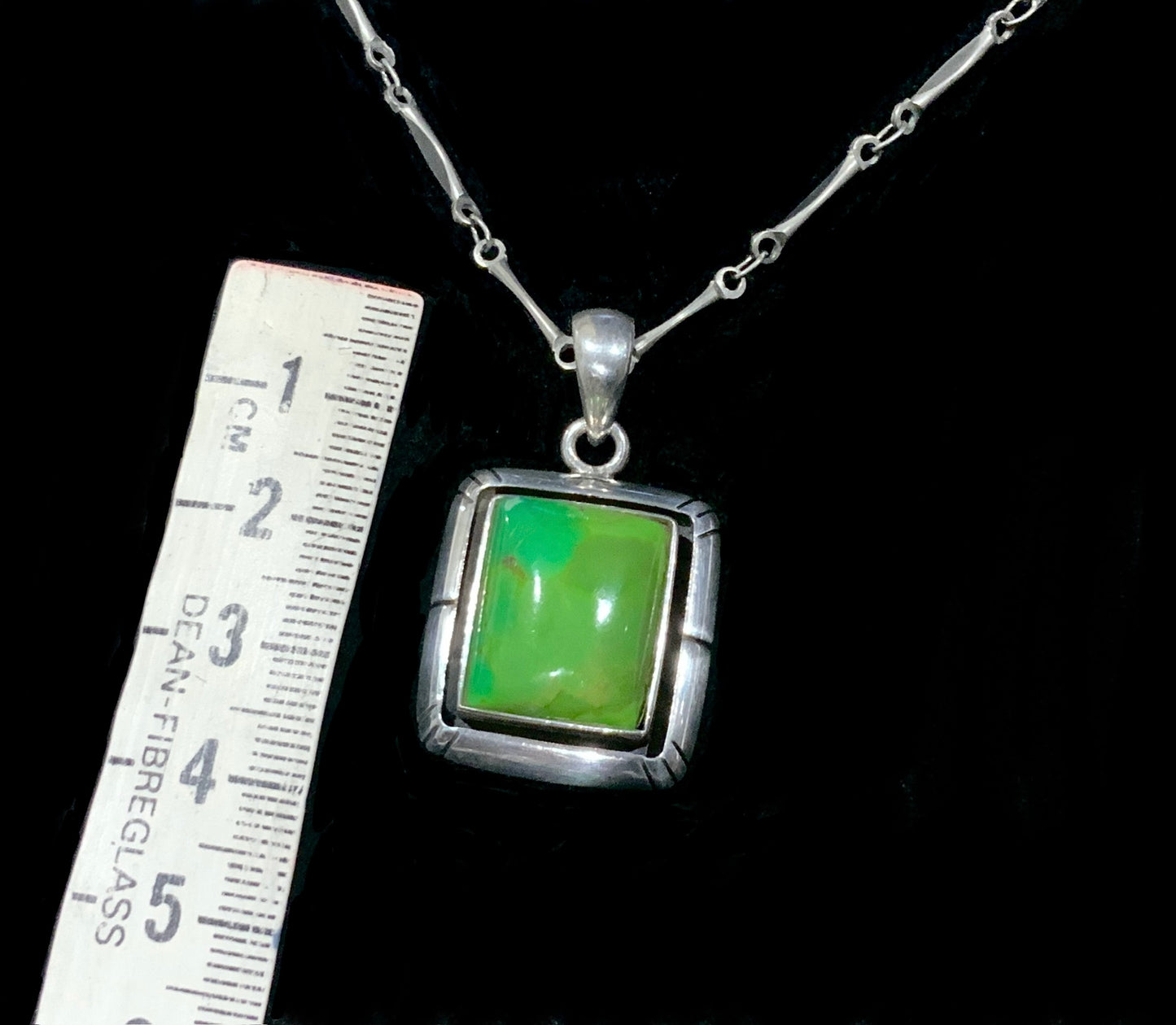 925 Sterling Silver & Green Turquoise Pendant Necklace 40cm