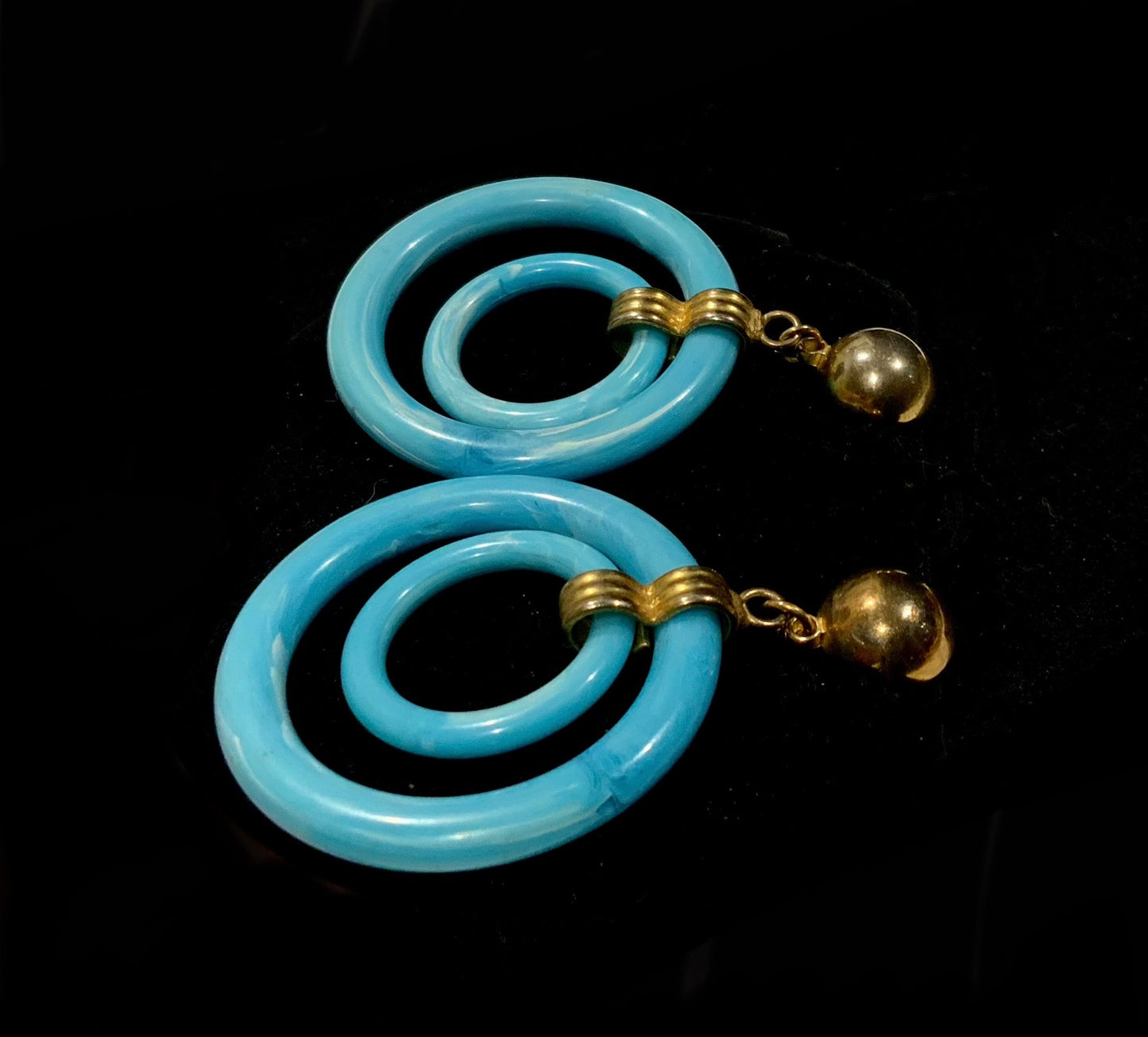 70’s Mod Pop Gold Tone & Blue Lucite Hoop Earrings 6.5cm
