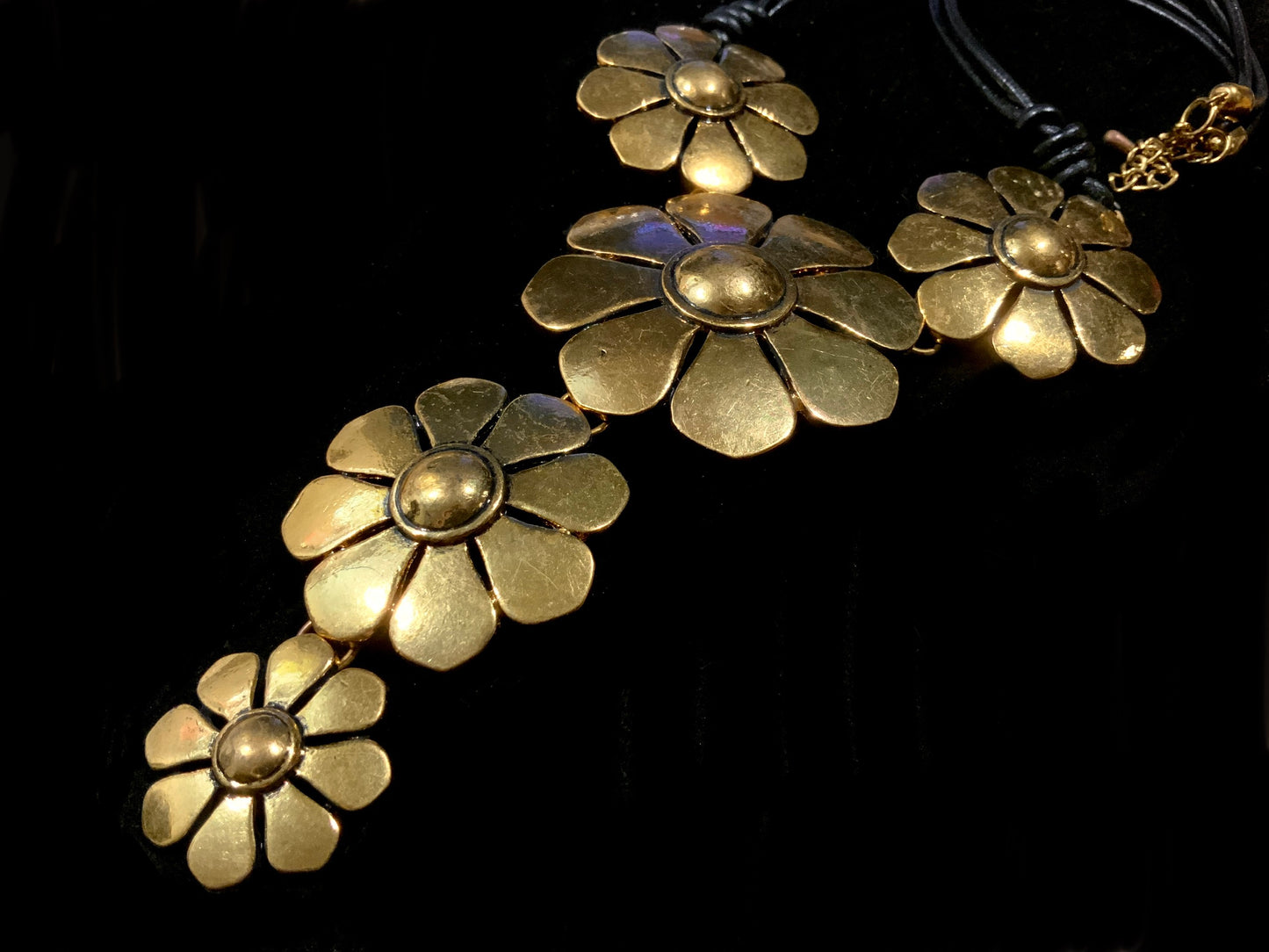 Fabulous Mod Gold Tone Flower Power Statement Necklace