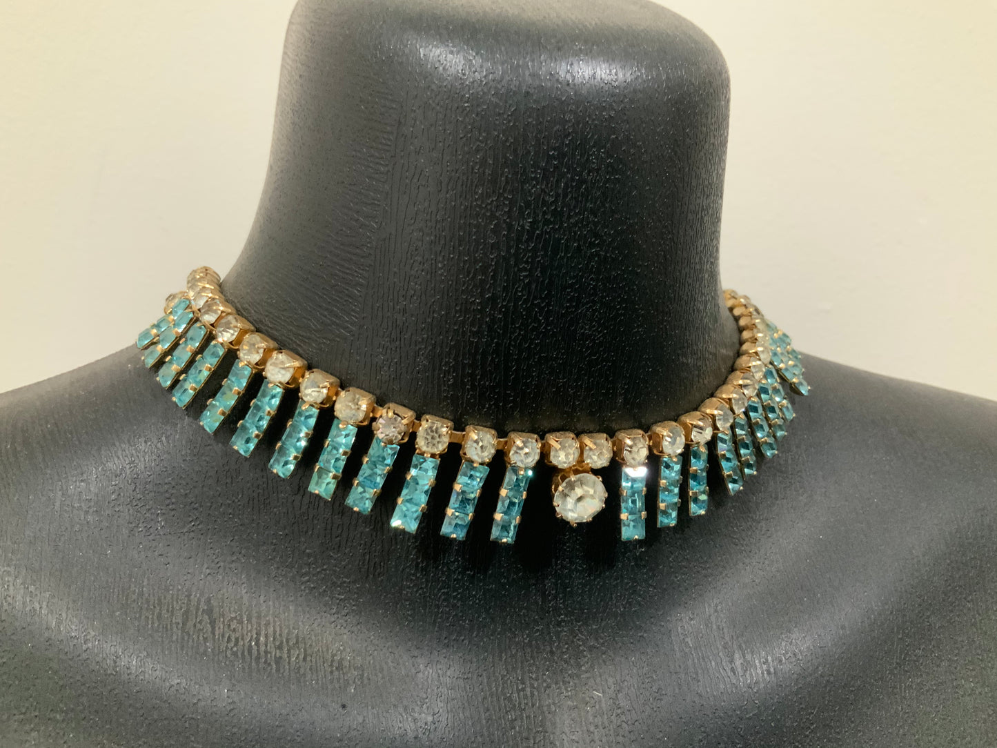 Art Deco Choker Necklace Brooch & Earrings Set Parure