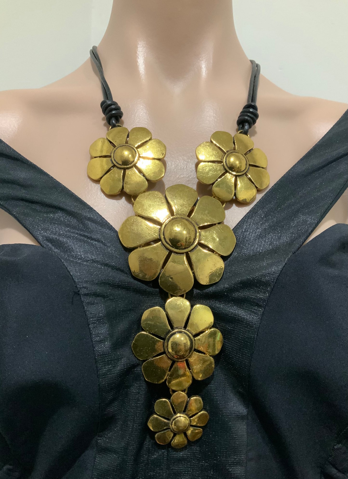 Fabulous Mod Gold Tone Flower Power Statement Necklace