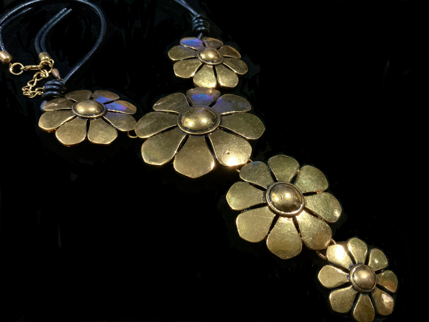 Fabulous Mod Gold Tone Flower Power Statement Necklace